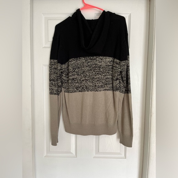 Men's Black and Gray Hoodie Pullover Sweater size Large - Picture 13 of 13